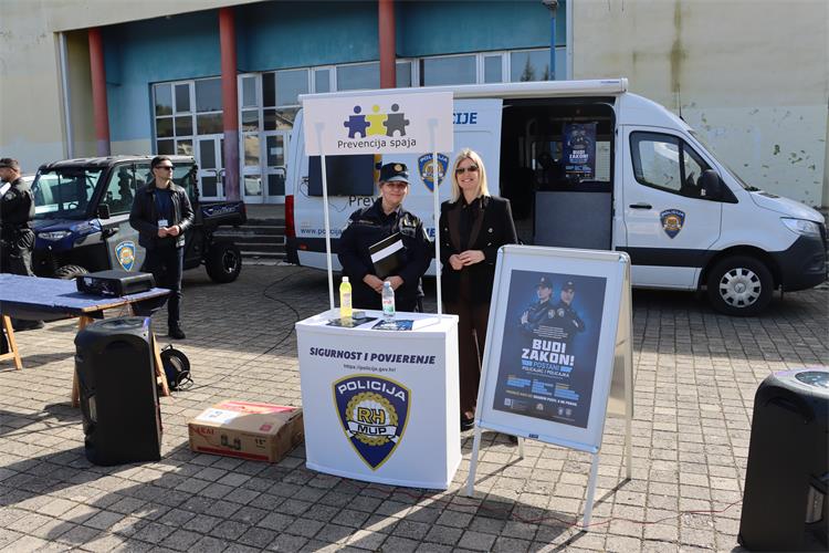 Slika /PU_SK/Galerije/knin 4.JPG